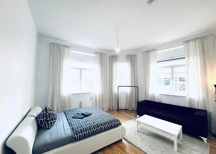 Graz-eggenberg Top2 Modern New *