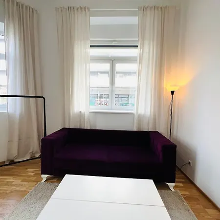 Apartman Graz-eggenberg Top2 Modern New