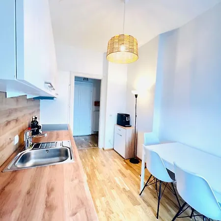 Graz-eggenberg Top2 Modern New *