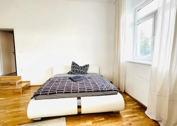 Graz-eggenberg Top2 Modern New Γκρατς